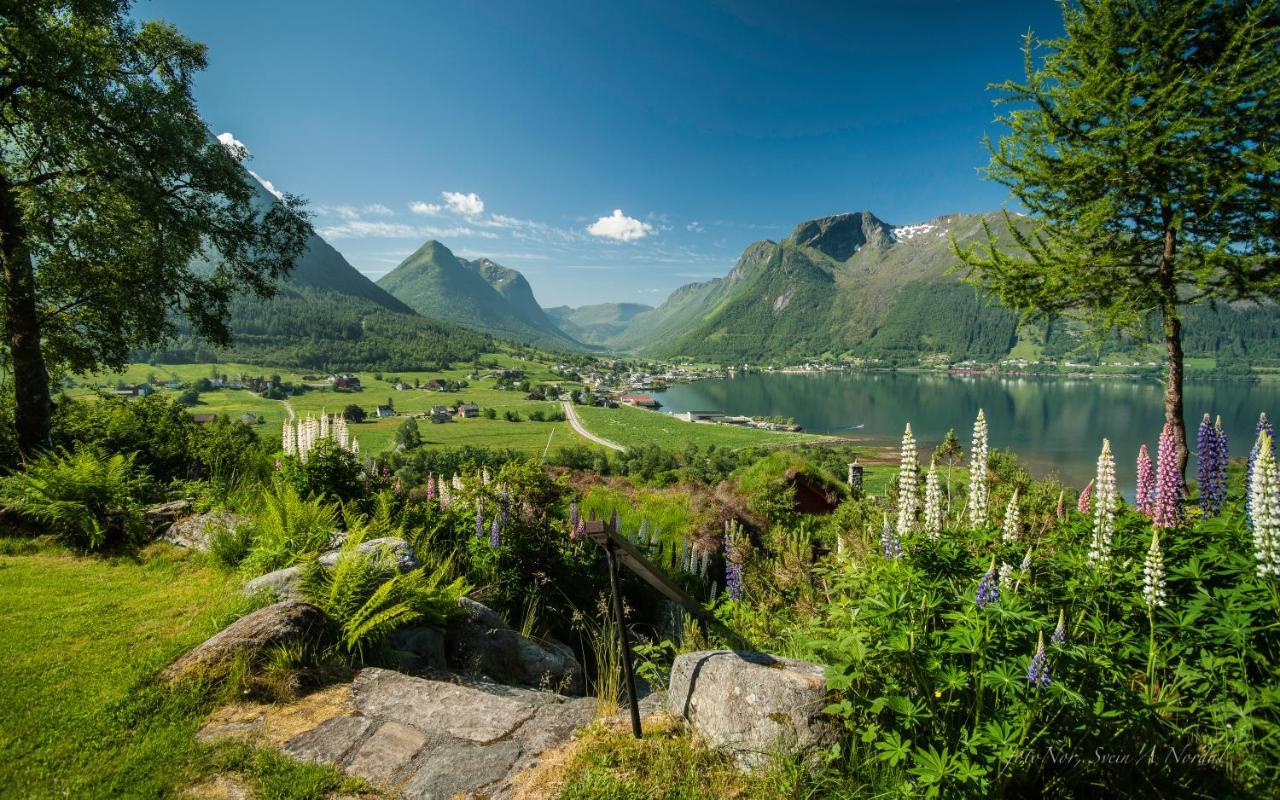 Troll Fjordhytter Syvde Exterior foto
